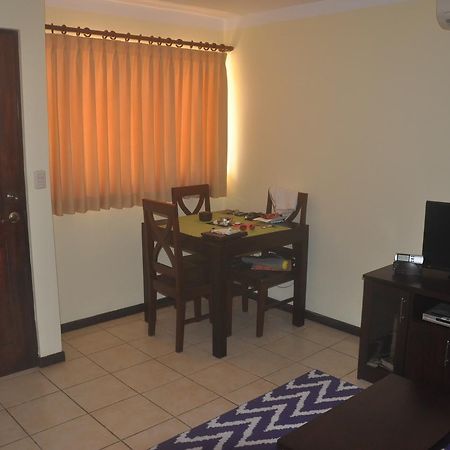 Villa Riviera 2 Bedroom Townhouse Playas del Coco 객실 사진