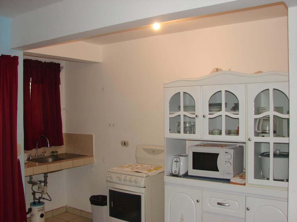 Villa Riviera 2 Bedroom Townhouse Playas del Coco 객실 사진