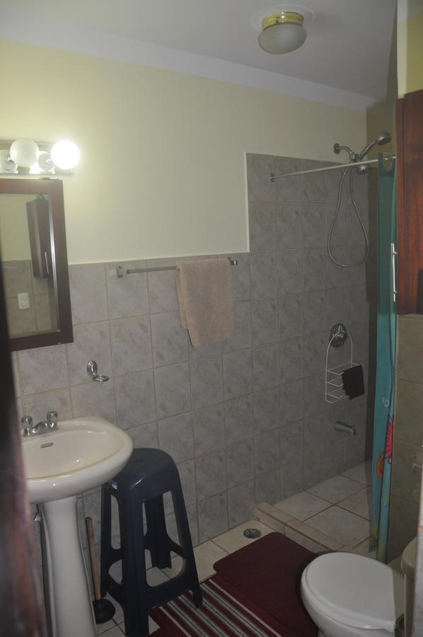 Villa Riviera 2 Bedroom Townhouse Playas del Coco 객실 사진